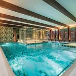 Wasa Hotel, & Отель
