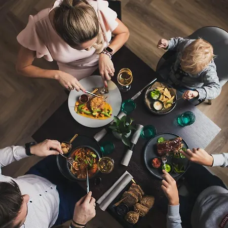 Wasa Hotel, & Otel 4*