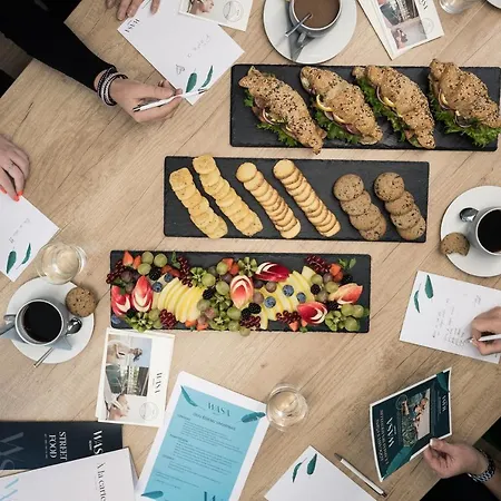 Wasa Hotel, & Otel 4*